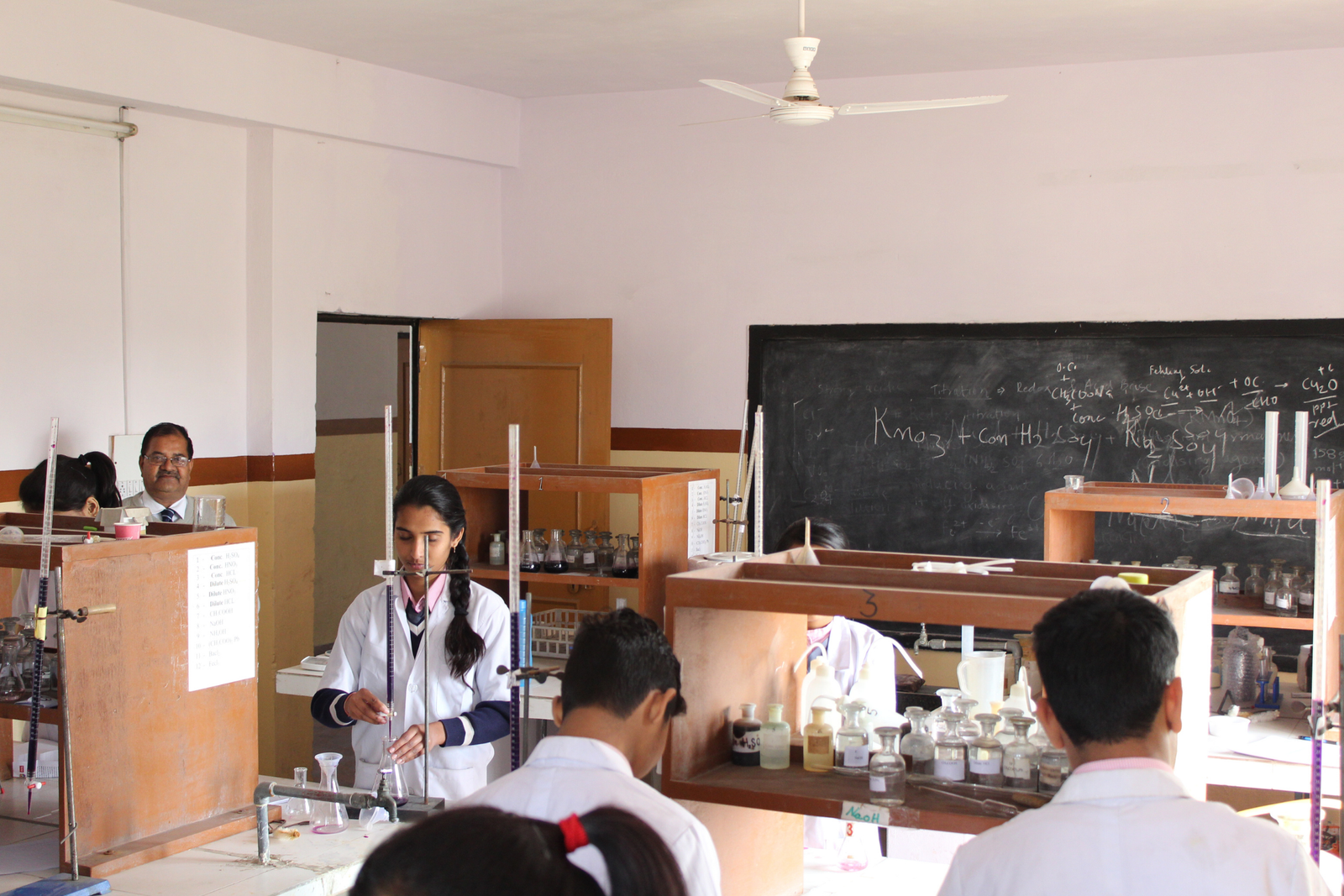 A-one school udaipur science lab